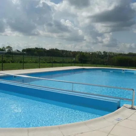 Dom wakacyjny Nwd108 Ruim Vakantiehuisje In - 6 Pers - Ruime Tuin En Parking *