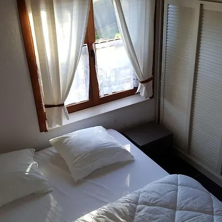 Nwd108 Ruim Vakantiehuisje In - 6 Pers - Ruime Tuin En Parking * Nieuwpoort